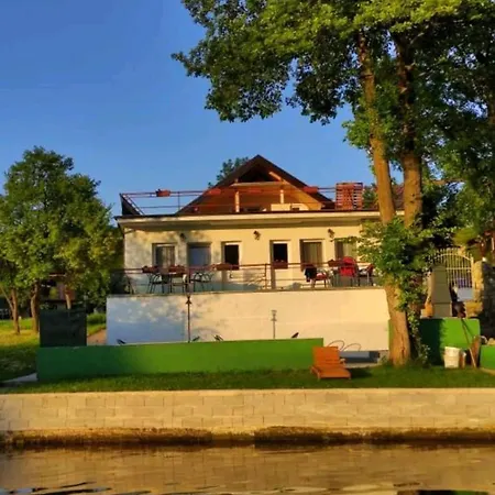 Luxury Tale - Vila Ripac